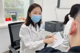 全国爱肝日︱预防脂肪肝，要先管好这件事图片