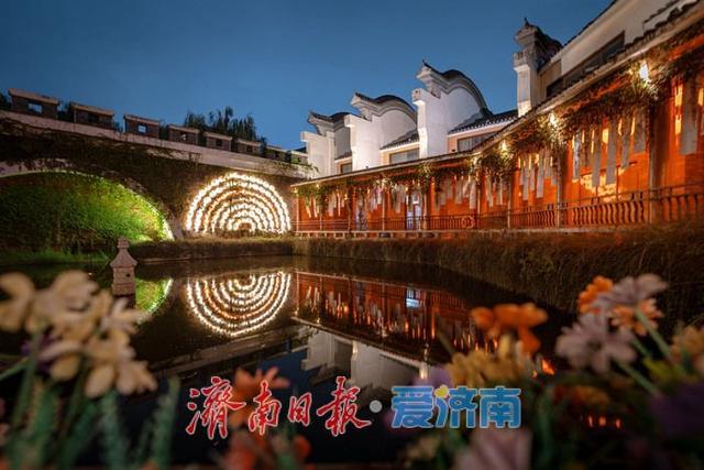 一年四季 泉在济南 | 夜幕下的古风绮梦，解锁国庆夜游新体验