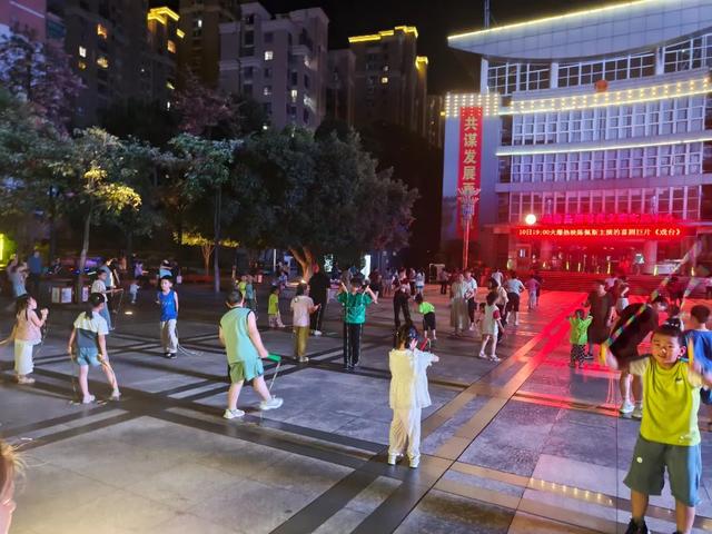 听·见闽清 | 乃裳广场：侨乡的心灵港湾