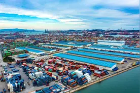 我国港口物流仓库安全管理领域首项综合性规范正式实施，由山东港口物流集团牵头编制图片