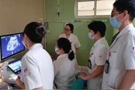 惊险！孕18周发现双胞胎竟是连体儿？只因妈妈忽视一件事……图片