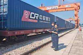 今年前4月，湖北省进出口总值增长27.5%图片