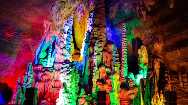 韩联社向全球报道！山东地下大峡谷惊艳韩国，亿年地质奇观引热议