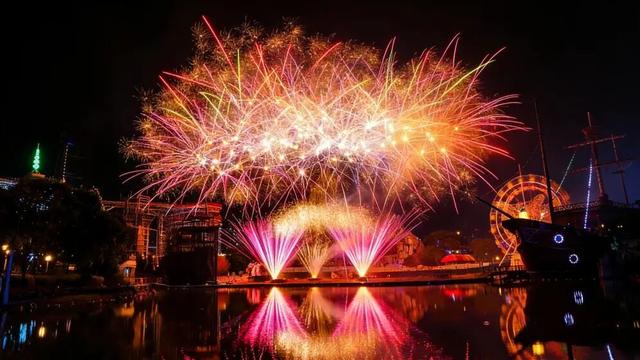 花都跨年大戏！花火、千灯、电音……仪式感拉满!