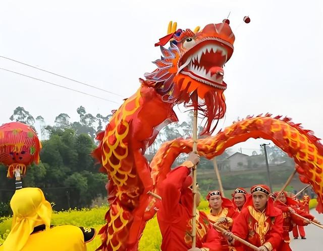 元宵节，中国龙舞“国家队”来泸县了丨全国龙舞“闹”泸县