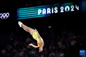 巴黎奥运会丨蹦床——王梓赛、严浪宇分获男子蹦床亚、季军图片