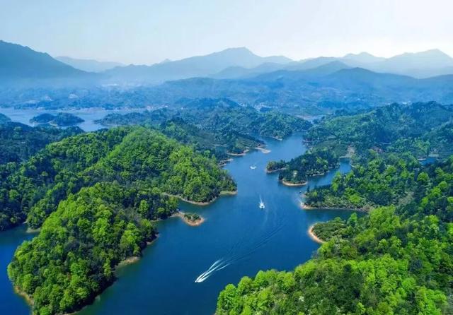 开篇即惊艳！这方桃源藏着“神仙故事”