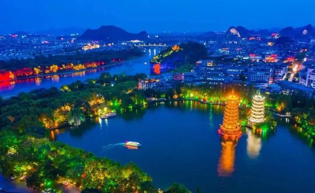 2025桂林艺术节解锁你的专属福利，吃住玩购优惠全攻略来啦→