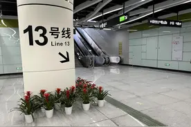 广州地铁新塘站E3口26日开通，接连新塘火车站图片