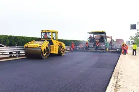 威青高速水泥路面“换装”！月底完工，改成沥青路面后通行将更舒适图片