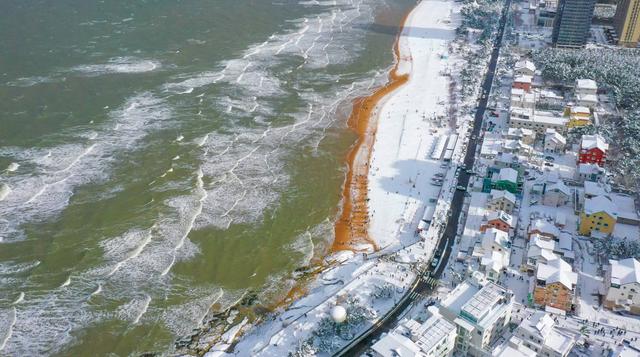 冬雪勾勒山海画卷 威海网红地标迎旅游热潮