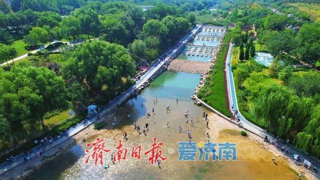 一年四季 泉在济南丨龙鼎滨湖公园初秋戏水人气旺