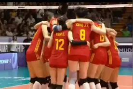 逆转夺冠！U21女排世锦赛决赛：中国3-2意大利夺冠图片