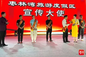 唱出家乡味，跳出家乡情，属于村民的“村晚”，原汁原味！图片