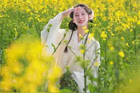 组图丨春日限定！青神“五彩”油菜花惊喜绽放图片