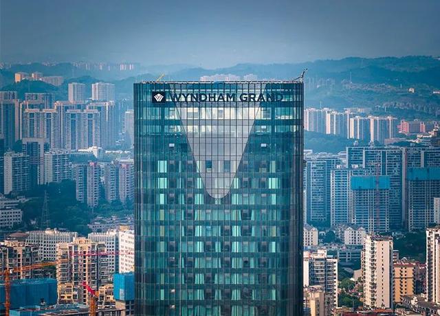 公布！他们可试住超五星级标准酒店！
