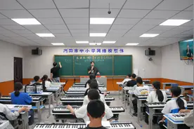 以折叠艺术重写音乐未来！钢琴侠成“歌手2025”关注焦点图片