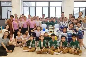 跳出风采 舞出自信——和平实验小学健美操比赛喜报连连图片