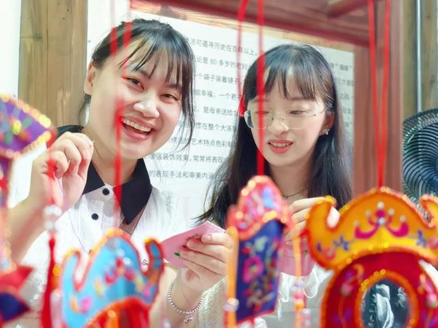 沉浸式体验！在沙县当 “一日非遗传承人”，触摸传统文化的温度