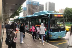 市民出行更便捷！这些公交线路优化调整图片