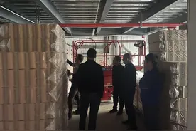 “秋冬隐患大排查，筑牢安全防火墙”——浙江苍南望里镇开展企业安全生产检查图片