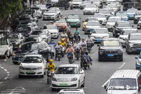 电动自行车解码加速如何破？建议开放电轻摩上路｜中山两会图片