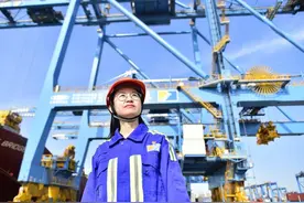 逐光而行 弘扬科学家精神｜李永翠：从零开始给码头“造”大脑图片