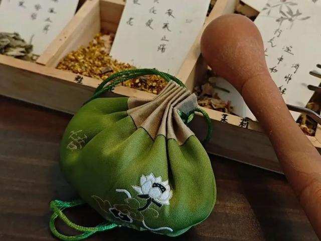 灵岩秘境·天命良缘——这个八月，一念千年，不负如来不负卿