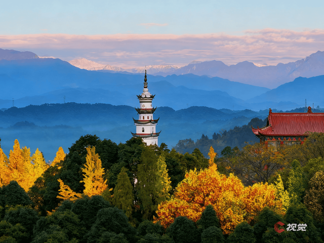 C视觉·遥望雪山(58)丨久违冬日暖阳 成都今晨再见雪山