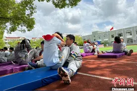 沪上施新政：中小学生体育锻炼有“量”更有“质”图片