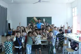 志愿文化 | 成为光，去照亮更多的“自己”图片