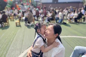 旧物改造，用“新”陪伴，孩子们赴一场和妈妈的“约会”图片