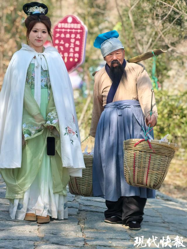 每天超200场演出，连云港大伊山“仙侠幻境”春节火爆出圈