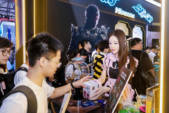 海信电视E8Q Pro燃爆2025ChinaJoy 三大硬核技术重塑影游视界
