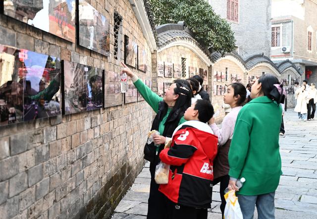 新县：老区新春文旅“火力全开”