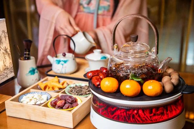 台儿庄古城的入冬六件套，暖暖的很贴心！