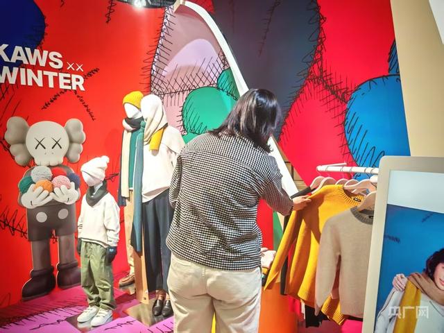 进博时刻丨开放之门，科技之窗：第八届进博会开启全球机遇