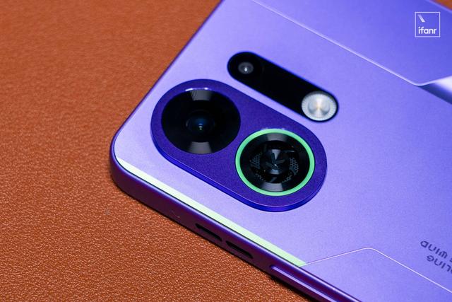 OPPO K13 Turbo Pro 发布：1999 元起售！给性能机加风扇，真的有用吗？