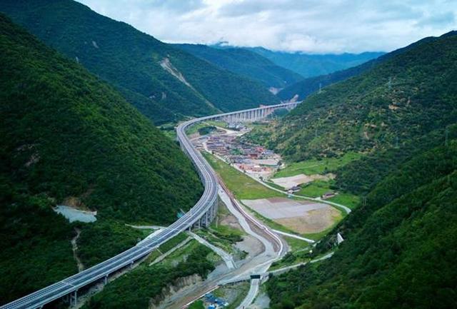 四川平武：秘境舞文脉 绘就“诗与远方”文旅融合新画卷