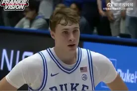 2025届状元大热！弗拉格首秀拿下22分6助2板4帽！