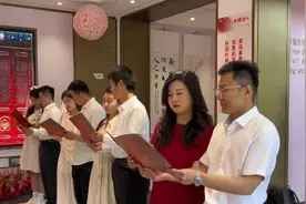 果然视频｜“旅游婚登”今起实现，新人：为领证赋予一段美好回忆图片