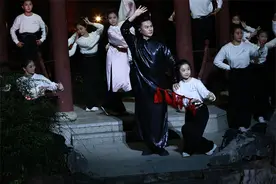 艺术节回眸2·一堂公开课｜传统文化 时尚表达 面向世界的一堂中国文化“公开课”图片