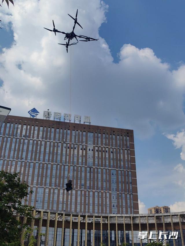 长沙迎来“空中大力士”，中测机电KF-150大载重无人机首秀