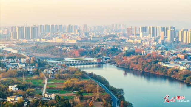 浠河美景入画来