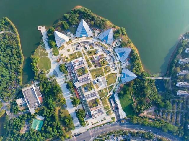 松山湖双年展文明 Citywalk 喊你来玩，手慢无→