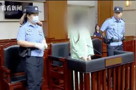 女主播爱上“榜一大哥”转账735万元，别把“骗子被骗”当笑话看图片