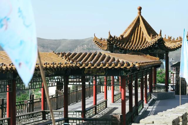假期去哪玩？这本《呼和浩特旅行玩法宝典》请查收！