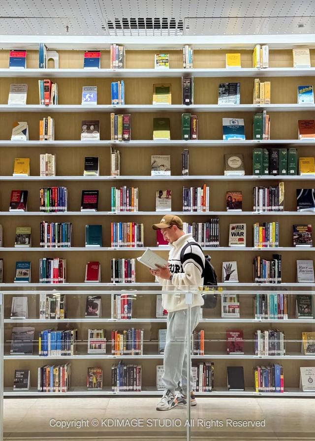 ​别再说深圳是文化沙漠！这份双馆暴走攻略，让你重新认识这座城市