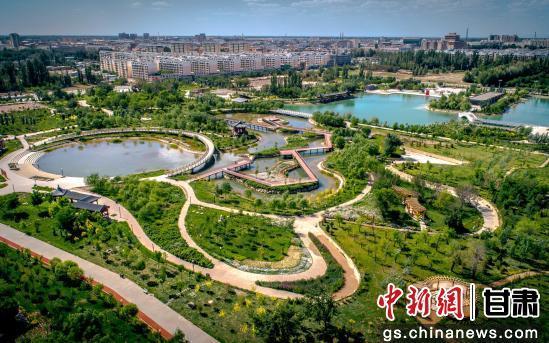 敦煌绘生态新卷现“城景相融”