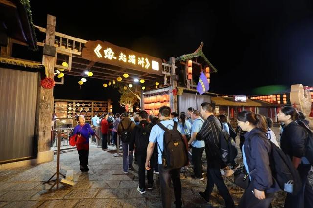 25年“心缘”不改，他们跨越海峡来朝圣→